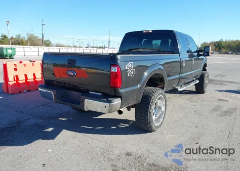 2015 Ford F-250 Xl из США, поврежденный, VIN 1FT7W2B68FEA39036